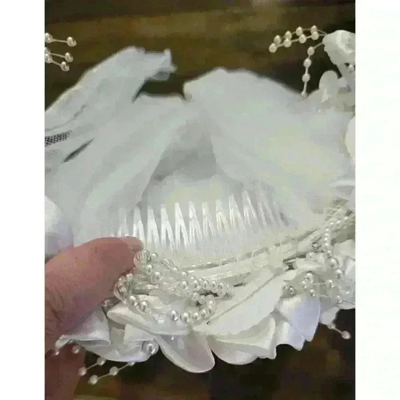 Vintage Beaded Wedding Gown Long Train And Veil Prestige Size Medium - Picture 10 of 10